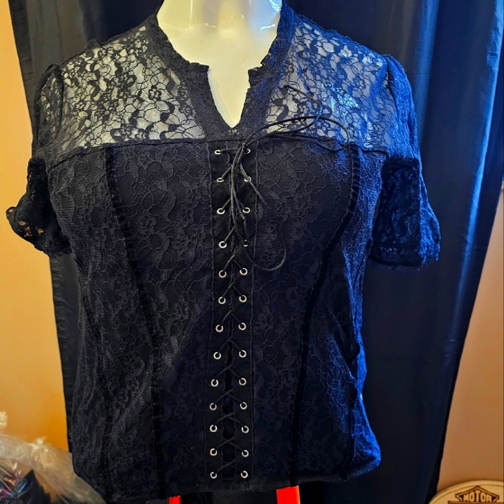 Lace Top MXM, Price drop blow out!